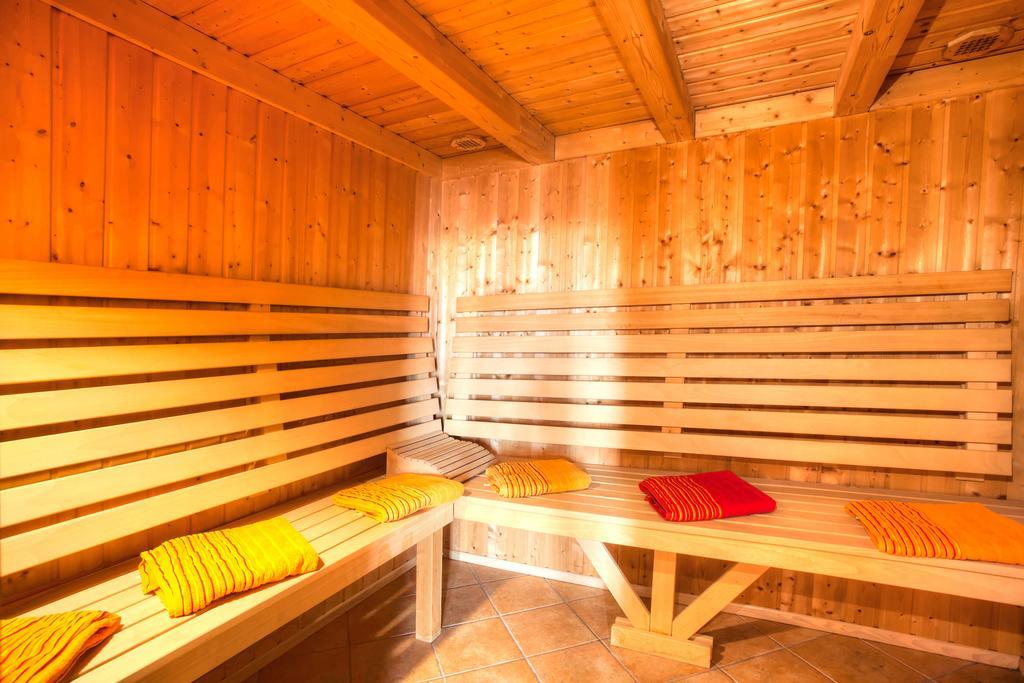 Mathiasl Wellness-Ferienhaeuser Bodensdorf Exterior photo